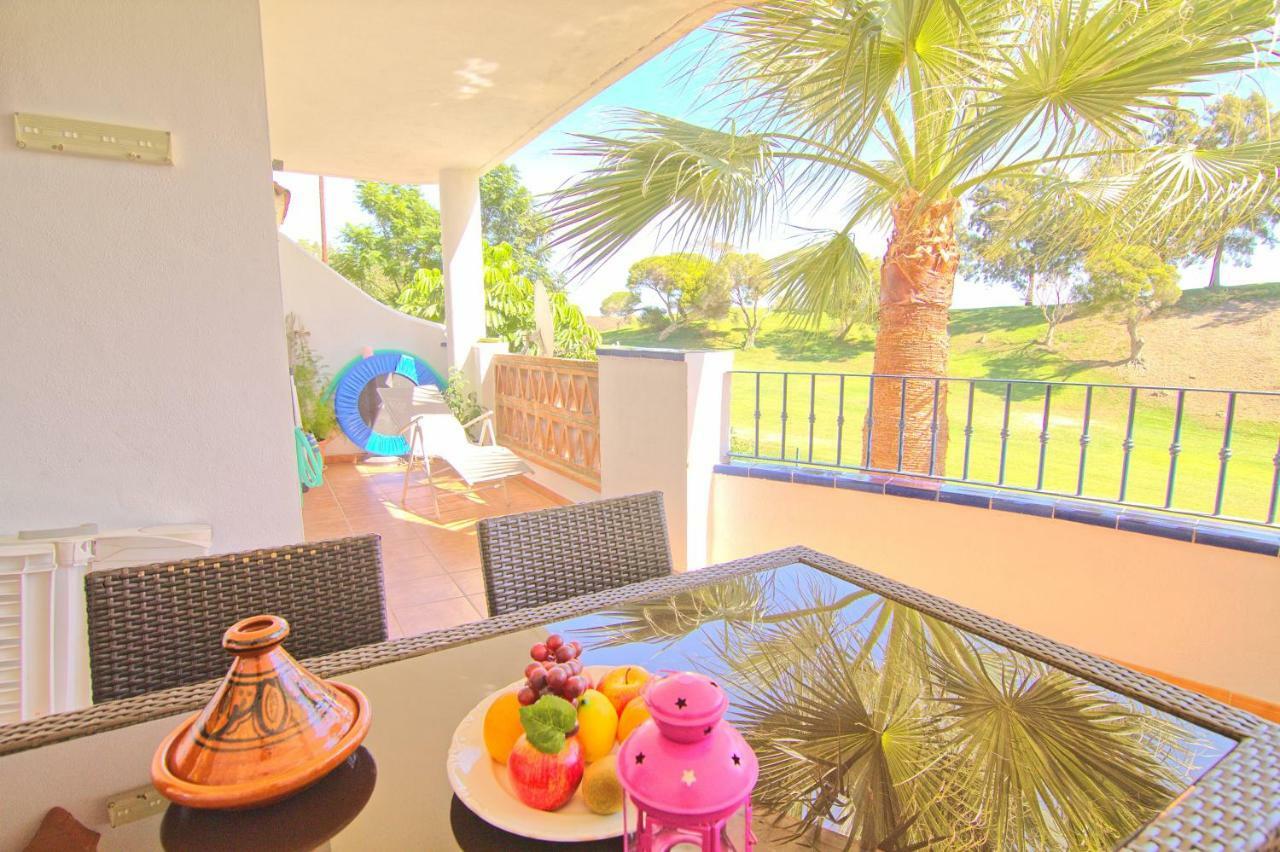 Isla Soleada Apt Sitio de Calahonda المظهر الخارجي الصورة
